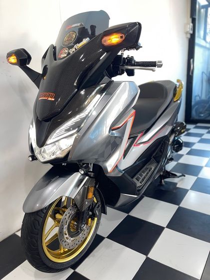 Forza 300 ABS.Gen2 ชิลด์ไฟฟ้า ไล่ข้างแล้ว แต่งคาร์บอนรอบคัน รูปที่ 4