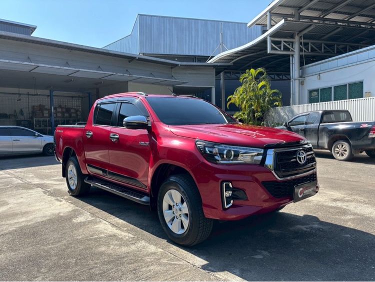 รถ Toyota Hilux Revo 2.4 Prerunner E Plus สี แดง