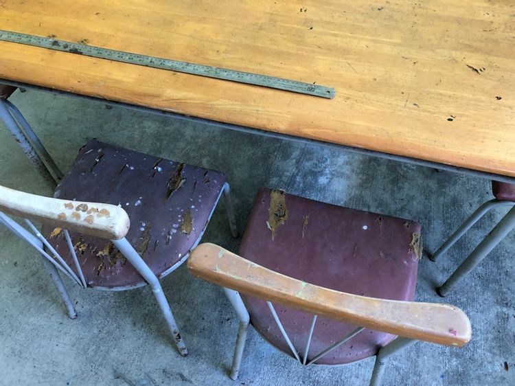 โต๊ะทานข้าวใหญ่ รูปที่ 3