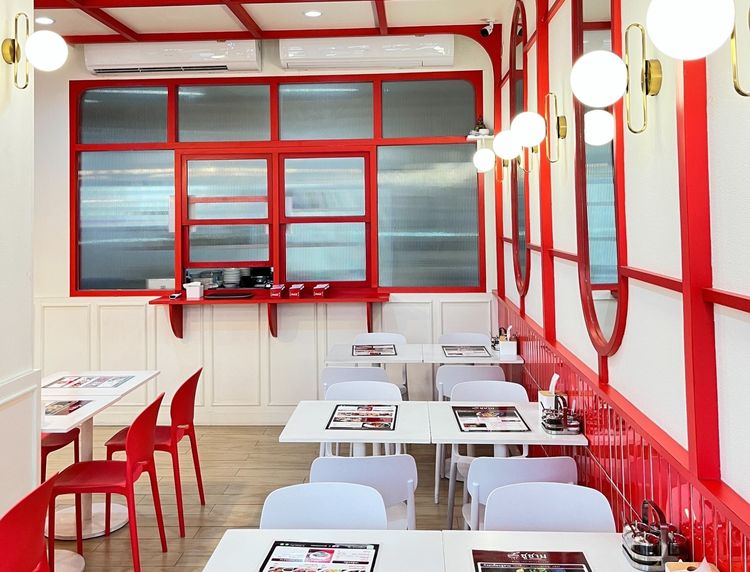 เซ้งร้านก๋วยเตี๋ยวเรือทำเลทอง ลด 50เปอร์เซ็น เหลือ 9 แสน ติด Starbucks ดินแดง รูปที่ 5