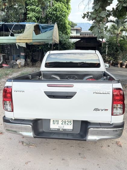 Toyota Hilux Revo 2019 2.4 G Pickup ดีเซล เกียร์ธรรมดา ขาว รูปที่ 3
