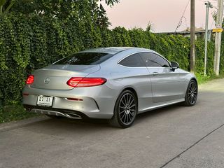 Benz C-Coupe ปี18 C250 AMG วิ่งน้อย 8x,xxxโล ไมล์แท้รับประกัน