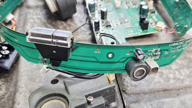ขายอะไหล่หุ่นยนต์ดูดฝุ่น (Robot Vacuum) มือสอง ของแท้ ถอดจากเครื่อง (รุ่น EvoBot , QQ6 Series) รูปที่ 2