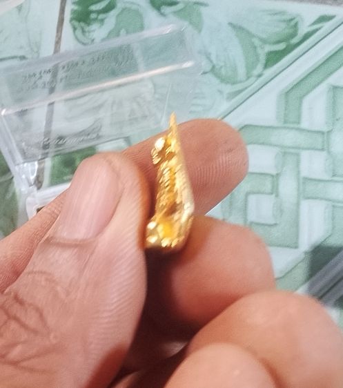 เหรียญหล่อใบโพธิ์เจ้าคุณนรฯ เนื้อทองคำ รูปที่ 2