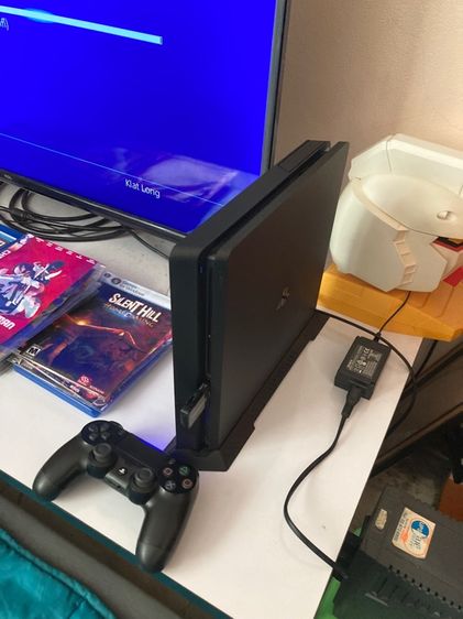 Sony อุปกรณ์เสริมเพลสเตชั่น เชื่อมต่อไร้สายได้ ps4 slim 500g