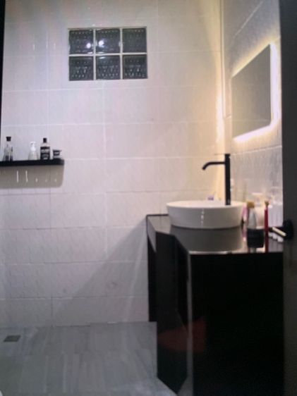 สร้างเสร็จก่อน 2010 มีบางส่วน ใช่ ขายทาวน์เฮ้าส์ 2 ชั้น รีโนเวทพร้อมอยู่ รูปที่ 3