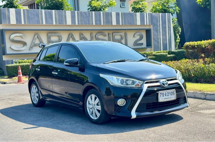 Toyota Yaris 2015 1.2 G Sedan เบนซิน ไม่ติดแก๊ส เกียร์อัตโนมัติ ดำ รูปที่ 3