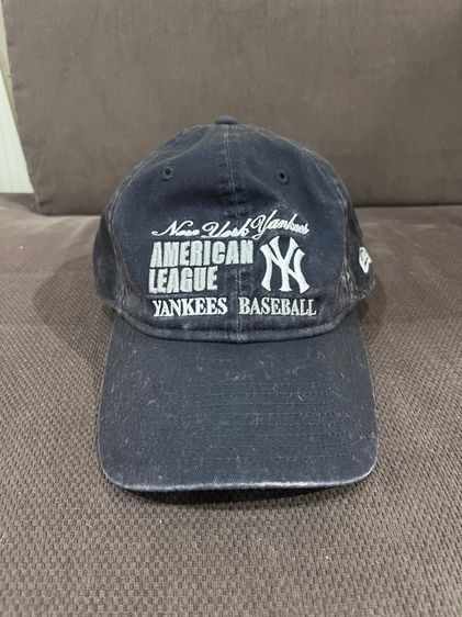 หมวก New ERA สีน้ำเงิน ลายฟอก สภาพใหม่ ซื้อมาใส่นิดเดียว ไม่ชอบ