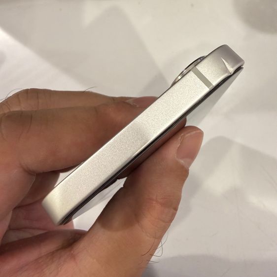 iphone16e 128gb เครื่องศูนย์ไทย สุขภาพแบต 100เปอร์เซ็นต์ ประกันถึง1-7-69 รูปที่ 3
