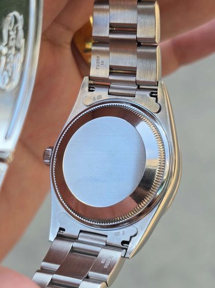 นาฬิกา Rolex Oyster Perpetual Date Silver Dial Ref.15210 Series "K" Year 2001 ขอบรางรถไฟ รูปที่ 11