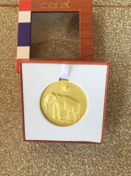 เหรียญที่ระลีก “พิชิตชัย” ของสมาคมผู้สื่อข่าวกีฬาแห่งประเทศไทย  รูปที่ 4