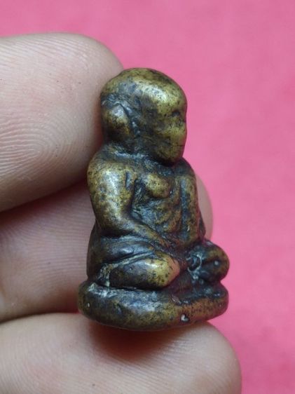 หลวงพ่อเงิน รูปที่ 2