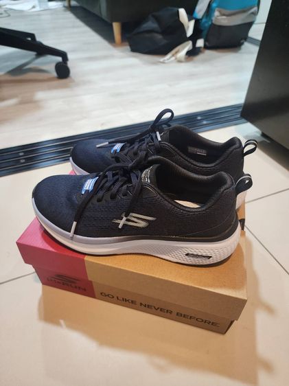 รองเท้าวิ่งผู้หญิง Skechers รูปที่ 4
