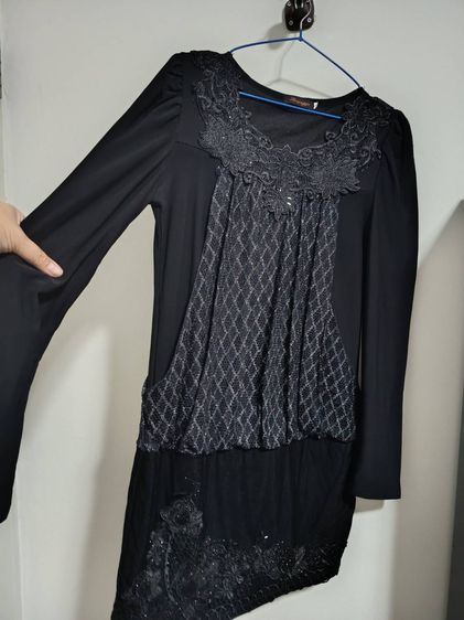 ชุดเดรสกระโปร่งสั้นสีดำ รูปที่ 9