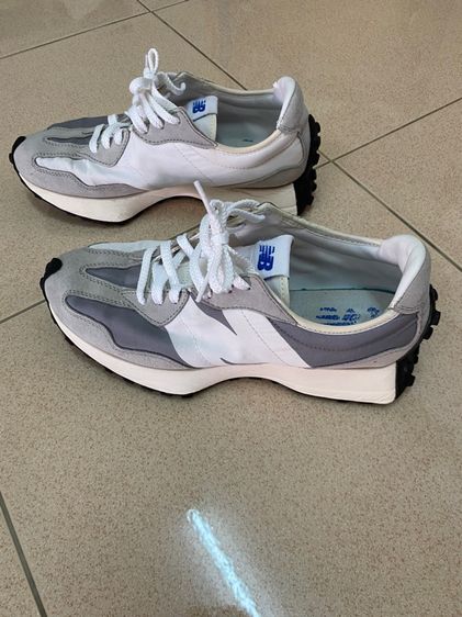 new balance รูปที่ 2
