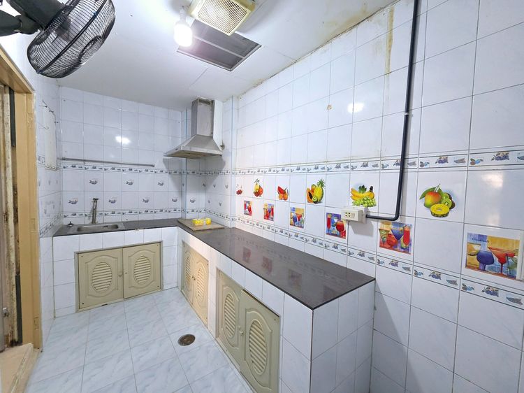 อื่นๆ มีบางส่วน สร้างเสร็จก่อน 2010 โครงการกรุงศรี ซิตี้ อยุธยา, หลังเซ็ลทรัลอยุธยา และ โลตัสอยุธยา รูปที่ 4