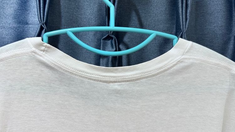 Solitude is bliss T-shirt  รูปที่ 3