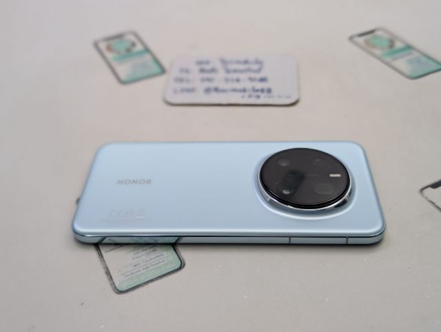 ขาย เทิร์น Honor Magic 7 Pro ศูนย์ไทย สภาพใหม่เอี่ยม ประกันเหลือ อุปกรณ์แท้ครบยกกล่อง เพียง 16,990 บาท เท่านั้น ครับ  รูปที่ 6
