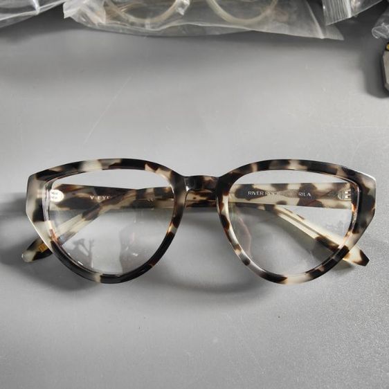 กรอบแว่นตาวินเทจญี่ปุ่น ออสเตรเลีย เก่าเก็บไม่ผ่านการใช้งาน ทรงสวยคลาสสิค อันละ1000ค่าส่ง50 รูปที่ 17