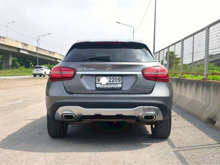 Mercedes-Benz GLA-Class 2020 GLA200 Utility-car เบนซิน ไม่ติดแก๊ส เกียร์อัตโนมัติ เทา รูปที่ 4