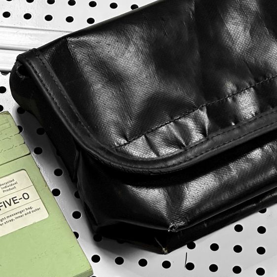 Freitag HW สภาพสวย ขอบยาง ตีนตุ๊กแก สภาพดี ใช้ถนอมมาก เจ้าของขายเอง รูปที่ 4