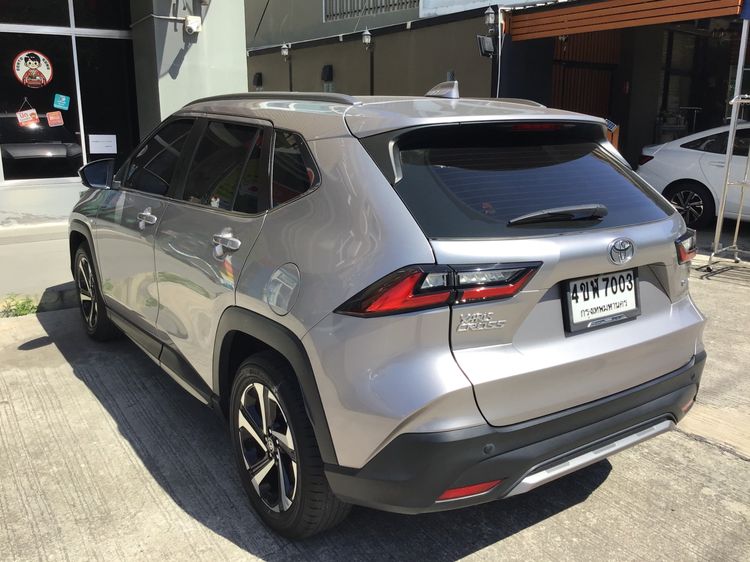 Toyota Yaris Cross 2023 1.5 HEV Premium Utility-car ไฮบริด เกียร์อัตโนมัติ บรอนซ์เงิน รูปที่ 3