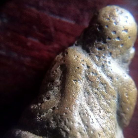 รูปหล่อพ่อเงิน รูปที่ 6