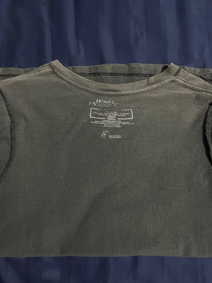เสื้อ Howl's Moving Castle  Studio Ghibli Official Tee  ไซซ์ S รูปที่ 2