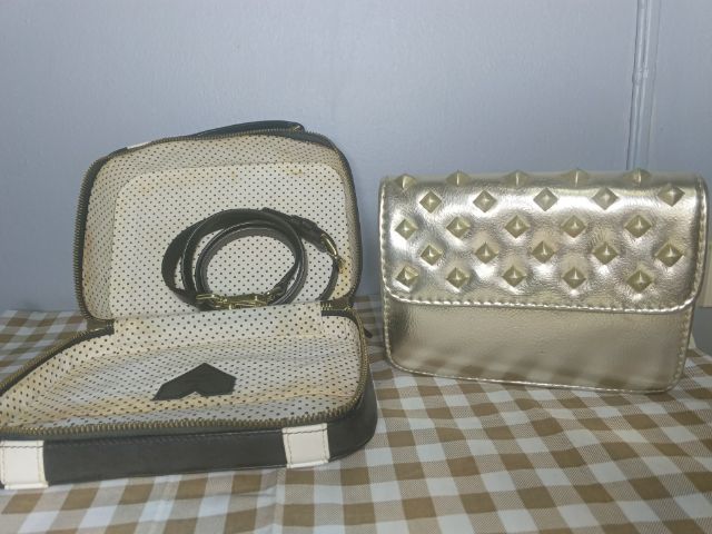 กระเป๋าสะพาย รูปที่ 2