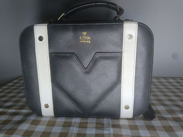 กระเป๋าสะพาย รูปที่ 4