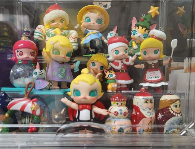 ตุ๊กตามอลี่ป็อบมาทร์