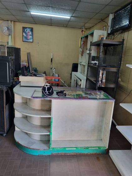 อื่นๆ มีบางส่วน สร้างเสร็จก่อน 2010 ขายทาวเฮาส์ 2 ชั้น ต่อเติม 3 ชั้น ด้านหน้าต่อเติมทำร้านค้าธงฟ้าประชารัฐ รูปที่ 4