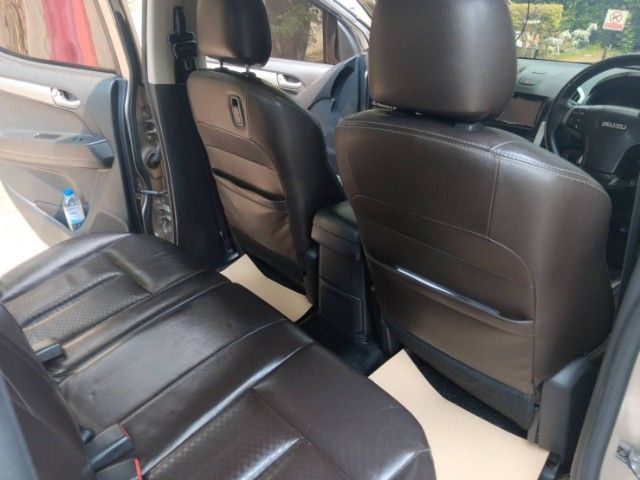 รถ Isuzu D-MAX 3.0 Hi-Lander Z Prestige Ddi Vgs Turbo สี น้ำตาล