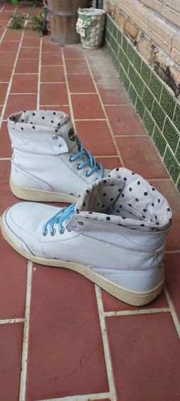 รองเท้าหนังแท้ timberland