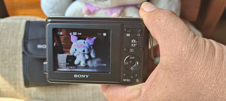 Sony cyber shot a2000