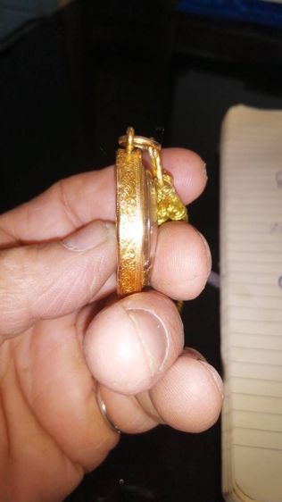 พระเลี่มทอง1สลึงบวกพระบูชา9นิ้วหมื่9แกะชั่งได้แยกรับได้เอาชิ้นใหน ทัก0813195660 รูปที่ 2