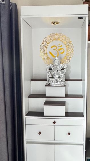 ตู้บูชาเทพ