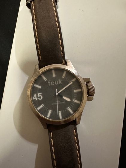 นาฬิกาผู้ชาย fcuk ขนาด 4 cm