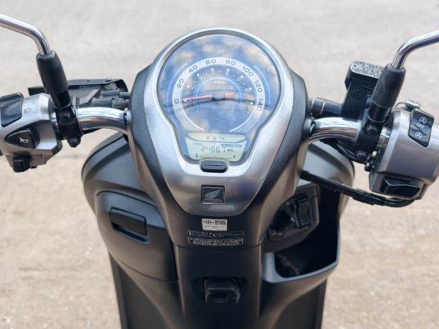 Scoopy i รูปที่ 2