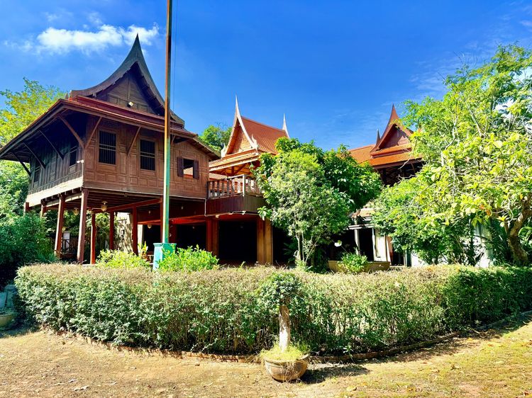 ให้เช่า บ้านทรงไทยริมแม่น้ำเจ้าพระยา อ.เมือง อยุธยา