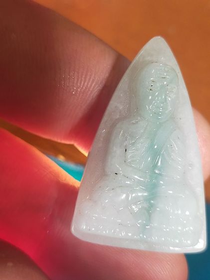 หลวงปู่ทวดหยกจีนแท้หยกขาวแซมเขียว วัดช้างให้มีโค้ดหลังองค์พระ รูปที่ 7