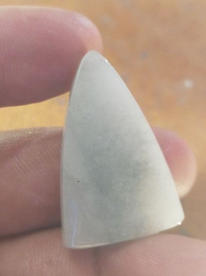 หลวงปู่ทวดหยกจีนแท้หยกขาวแซมเขียว วัดช้างให้มีโค้ดหลังองค์พระ รูปที่ 8