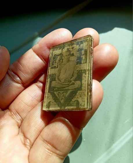 ภาพถ่ายกระจก เกจิเก่ามี2หน้าประกบกัน รูปที่ 10