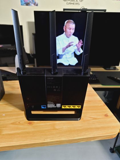 Asus 4G-AX56 300Mbps Dual-Band WiFi 6 AX1800 LTE Router รูปที่ 2