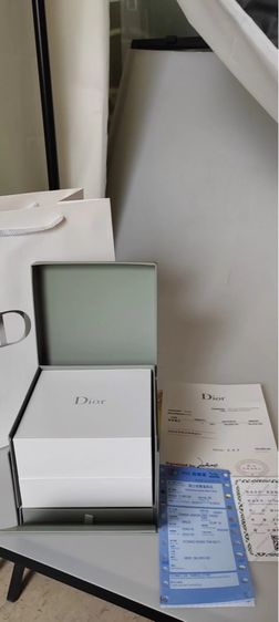 กล่องนาฬิกา Dior พร้อมถุงกระดาษ รูปที่ 2