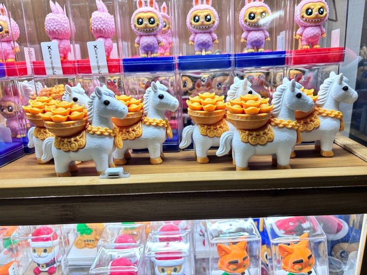 โมเดล ม้าแบกทอง  รูปที่ 3