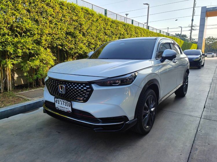 Honda HR-V 2023 1.8 RS Utility-car āđāļŪāļāļĢāļīāļ āđāļĄāđāļāļīāļāđāļāđāļŠ āđāļāļĩāļĒāļĢāđāļāļąāļāđāļāļĄāļąāļāļī āļāļēāļ§ āļĢāļđāļāļāļĩāđ 3