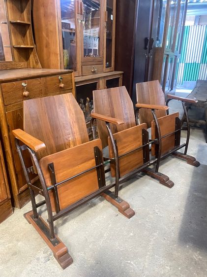 เก้าอี้โรงหนังไม้สัก