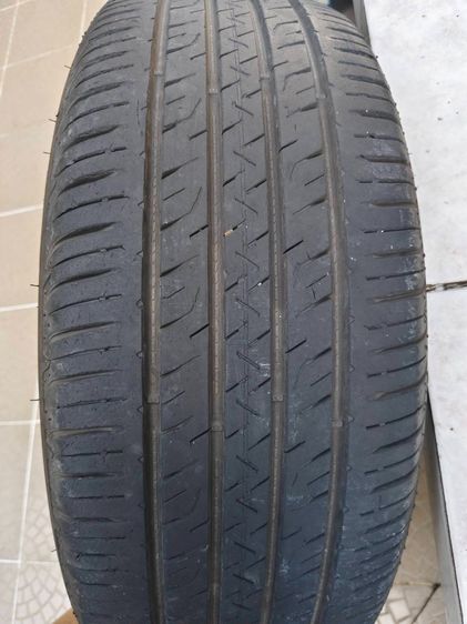 ขายยาง Goodyear Efficient Grip Performance SUV  235-60-18 รูปที่ 8