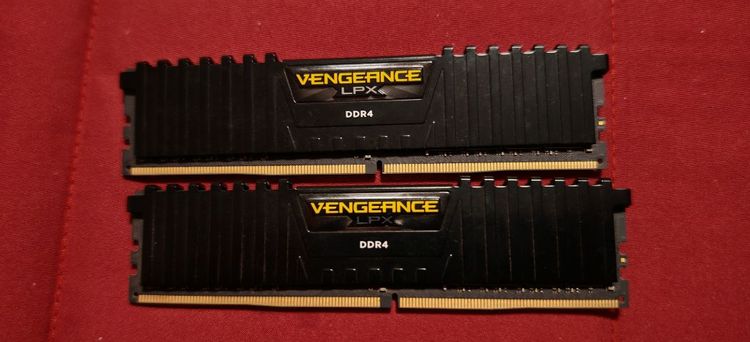 RAM DDR4 16GB(8x2) Bus 3200 CORSAIR VENGEANCE LPX รูปที่ 2
